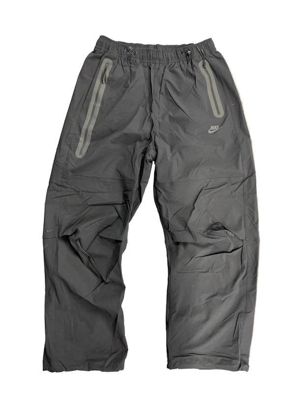 Nike Mens Tech Woven Oversized Pants "Black"