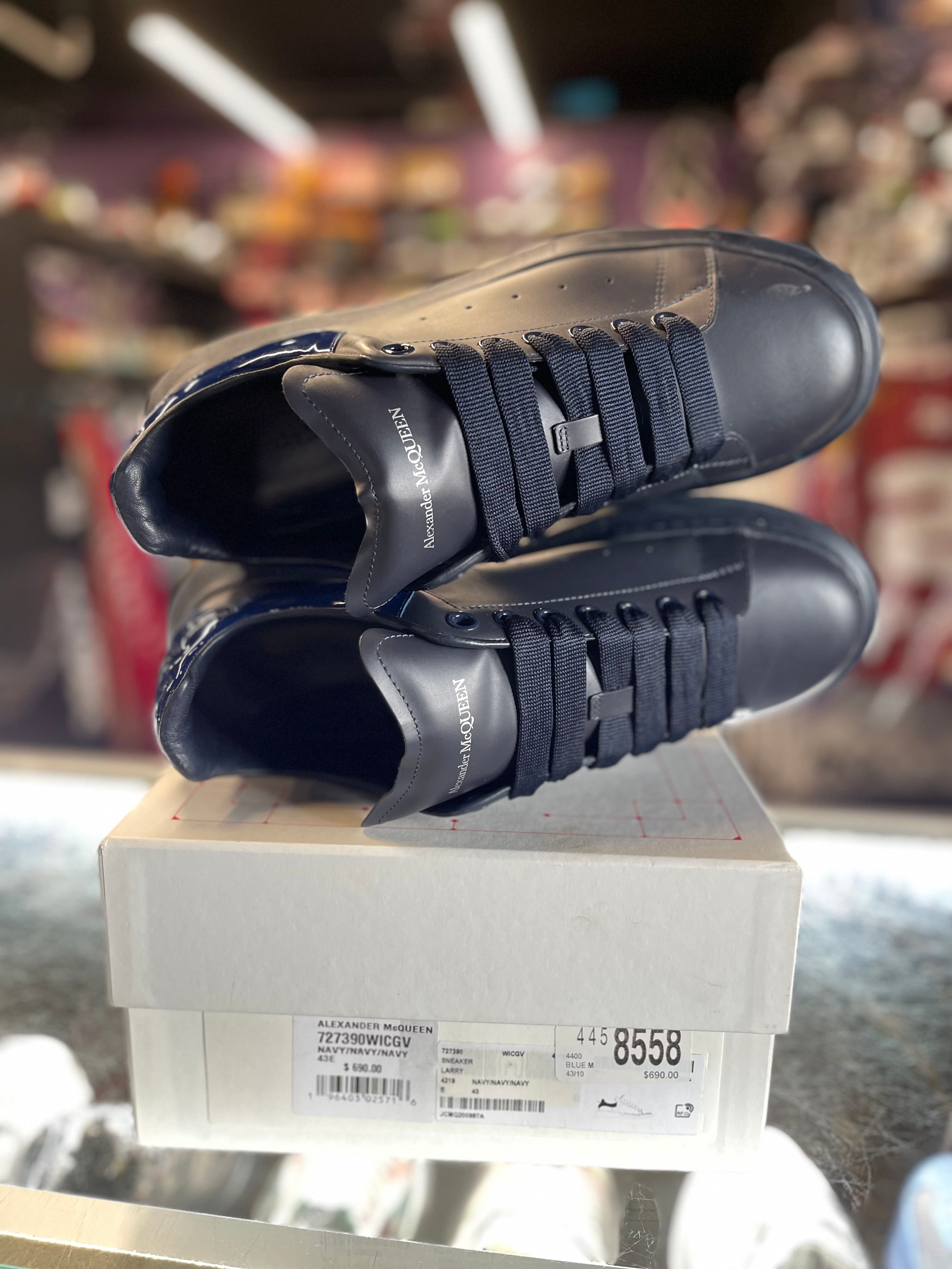 Alexander McQueen Oversized "Black/Blue"