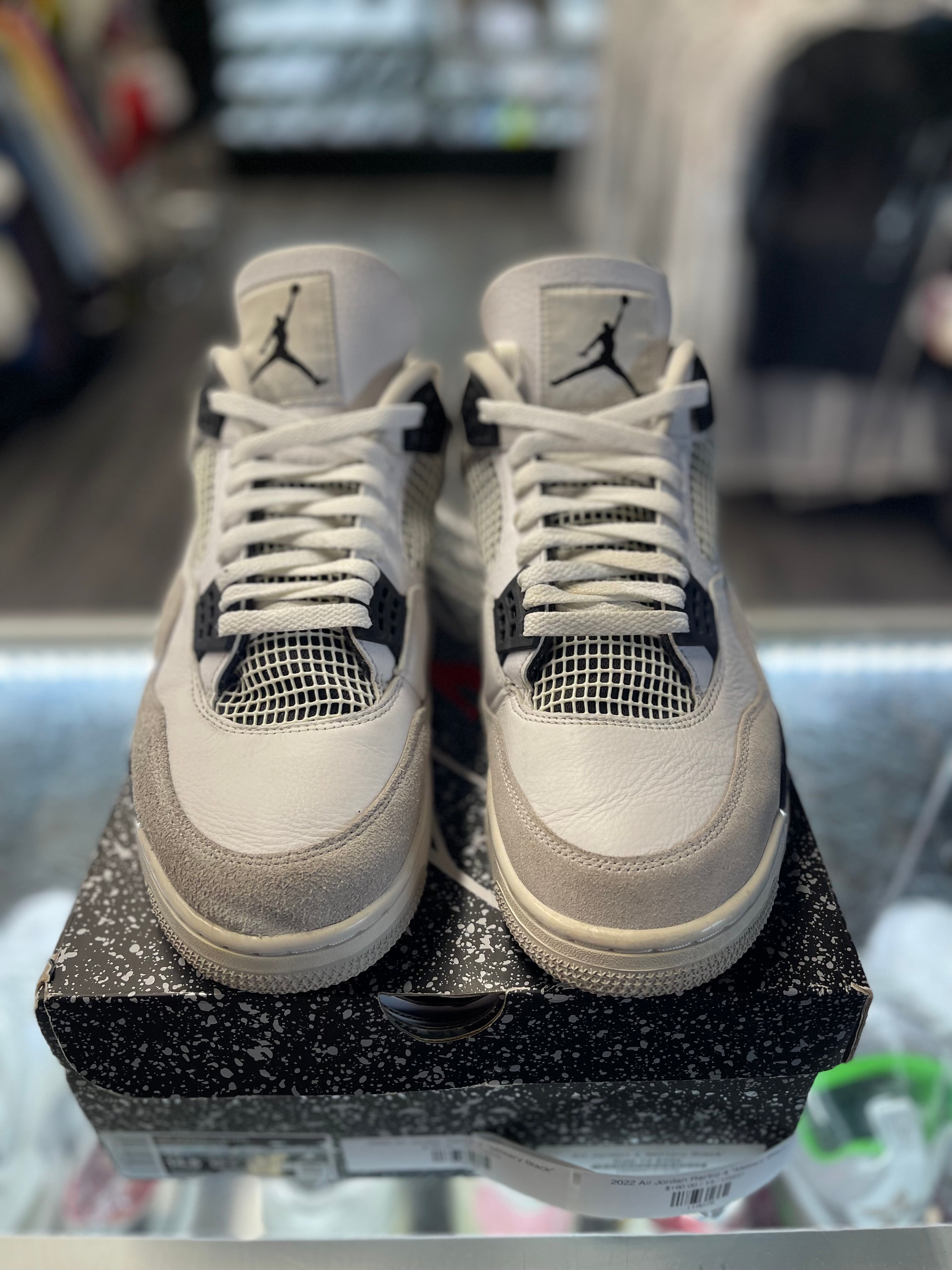 2022 Air Jordan Rertro 4 "Military Black"