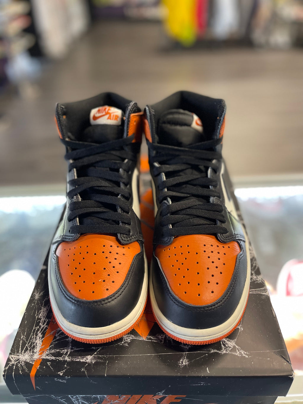 2025 Air Jordan Retro 1 High OG "Shattered Backboard"