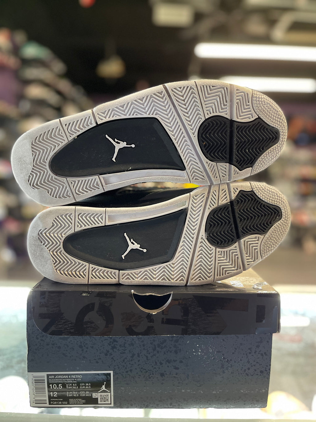 2024 Air Jordan Retro 4 "Fear"