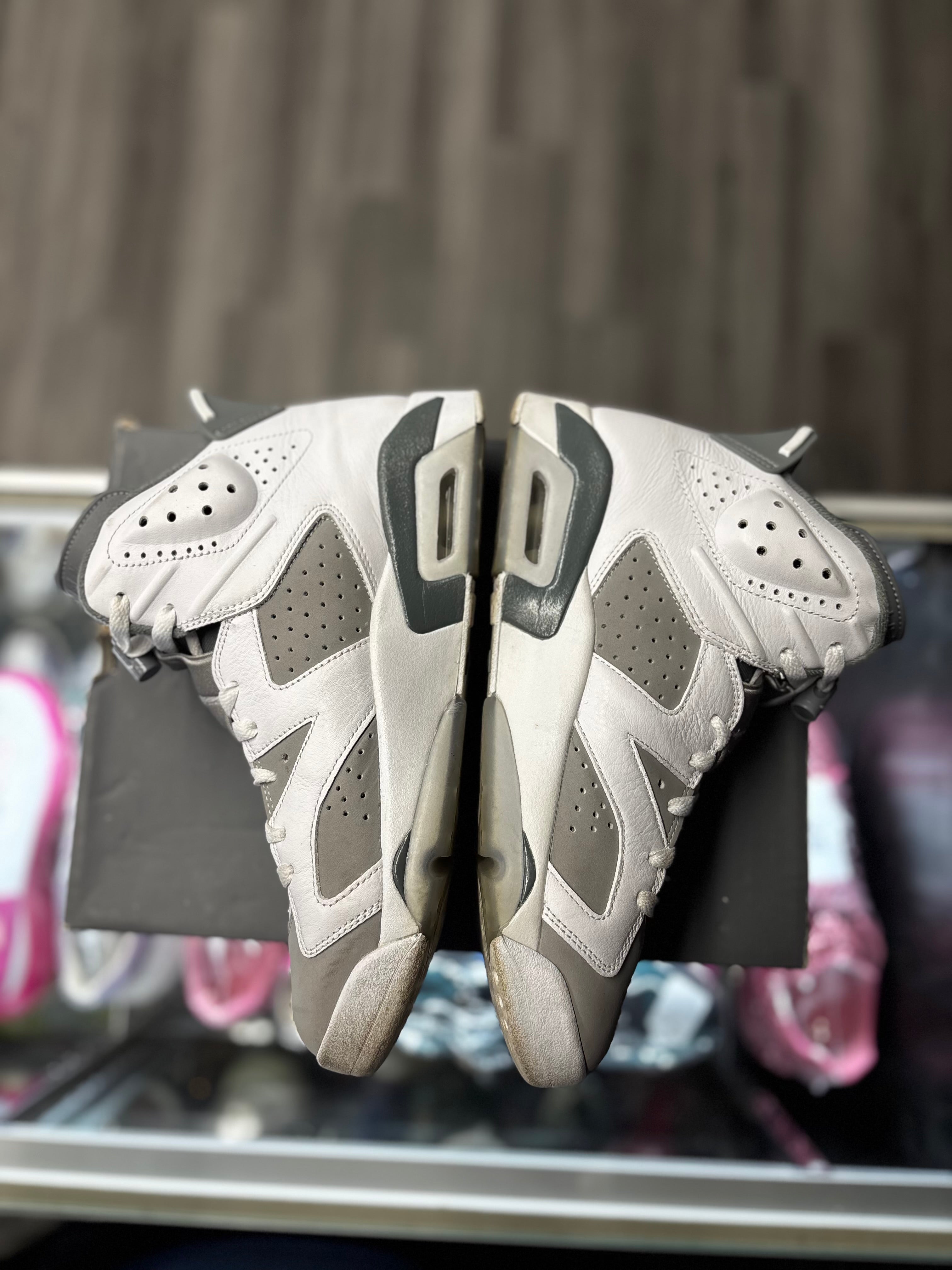 2023 Air Jordan Retro 6 "Cool Grey"