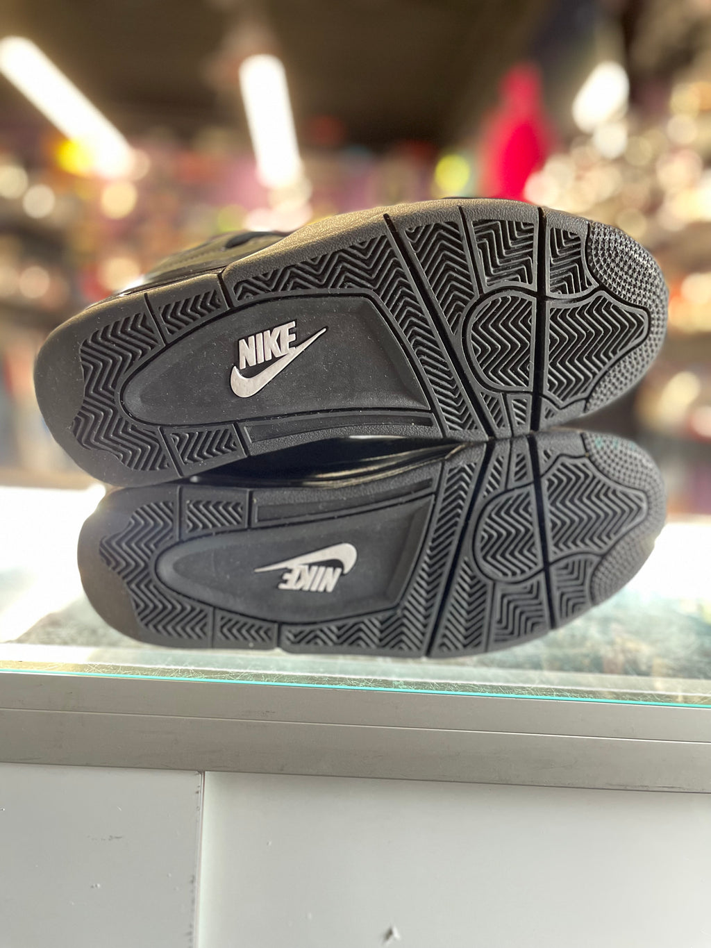 2020 Air Jordan Retro 4 "Black cat"