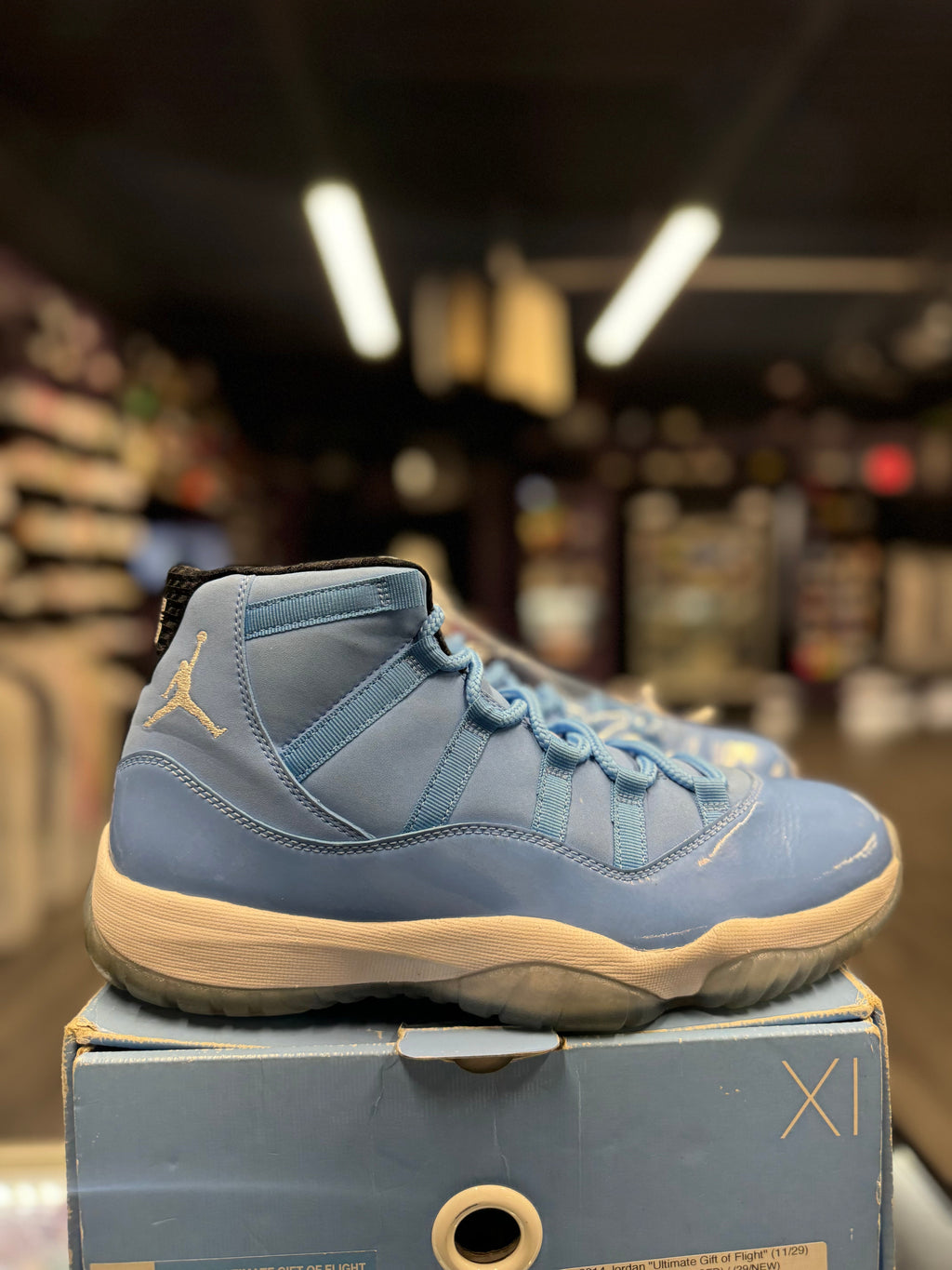 2014 Air Jordan "Ultimate Gift of Flight" (11/29)