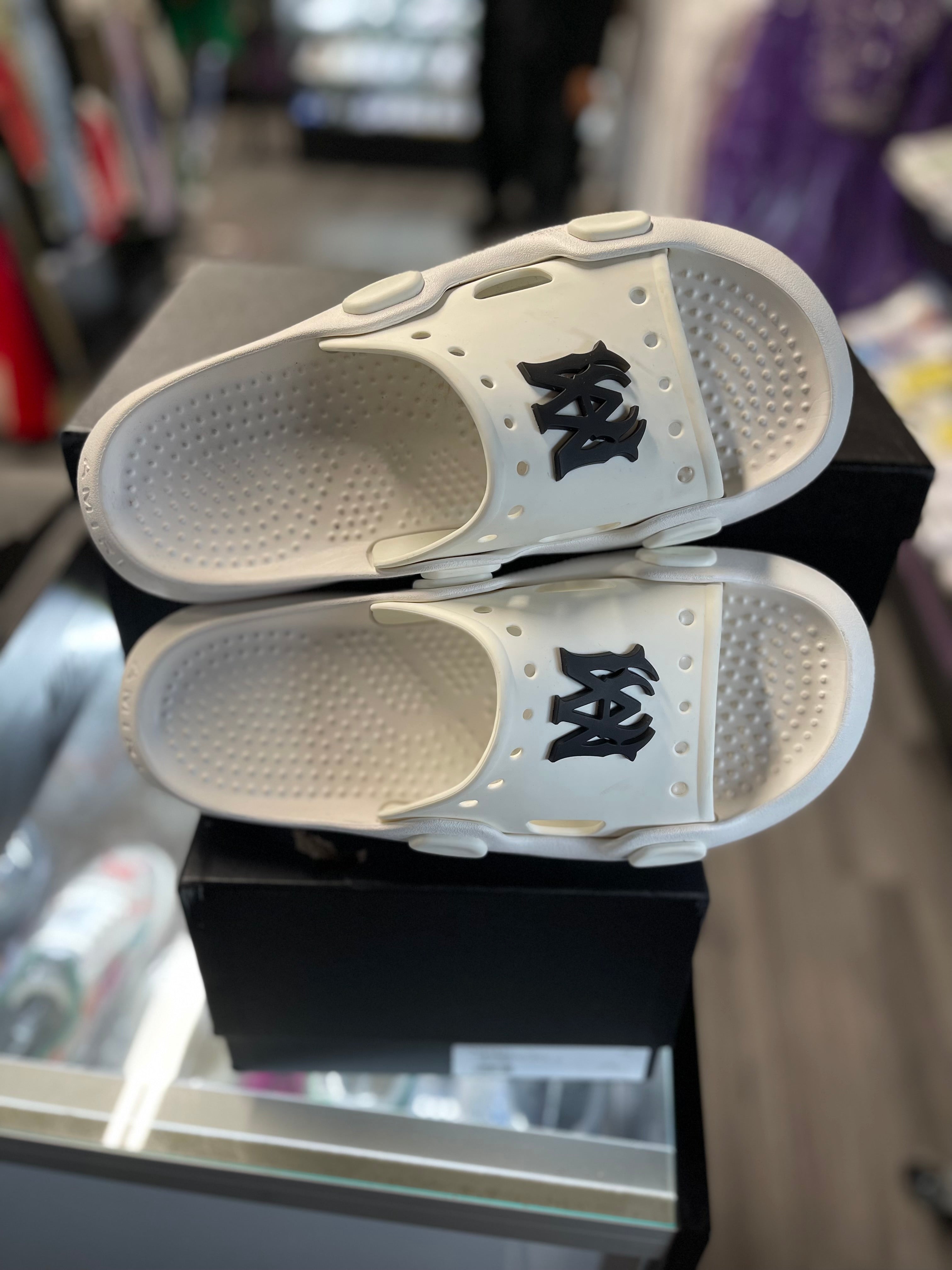 AMIRI Sunday Rubberized Logo Slides "White/Black"