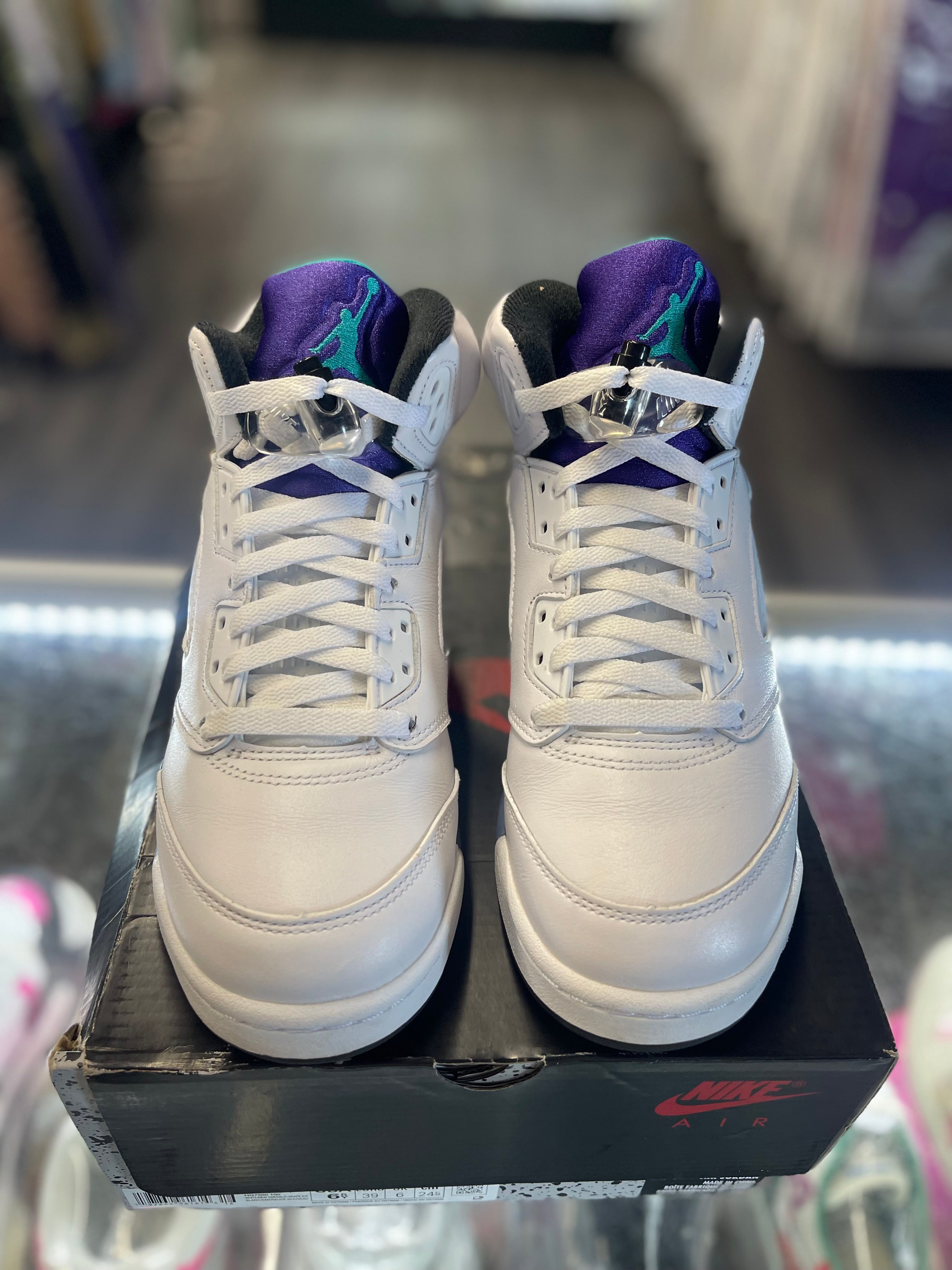 2025 Air Jordan Retro 5 "Grape" (GS)