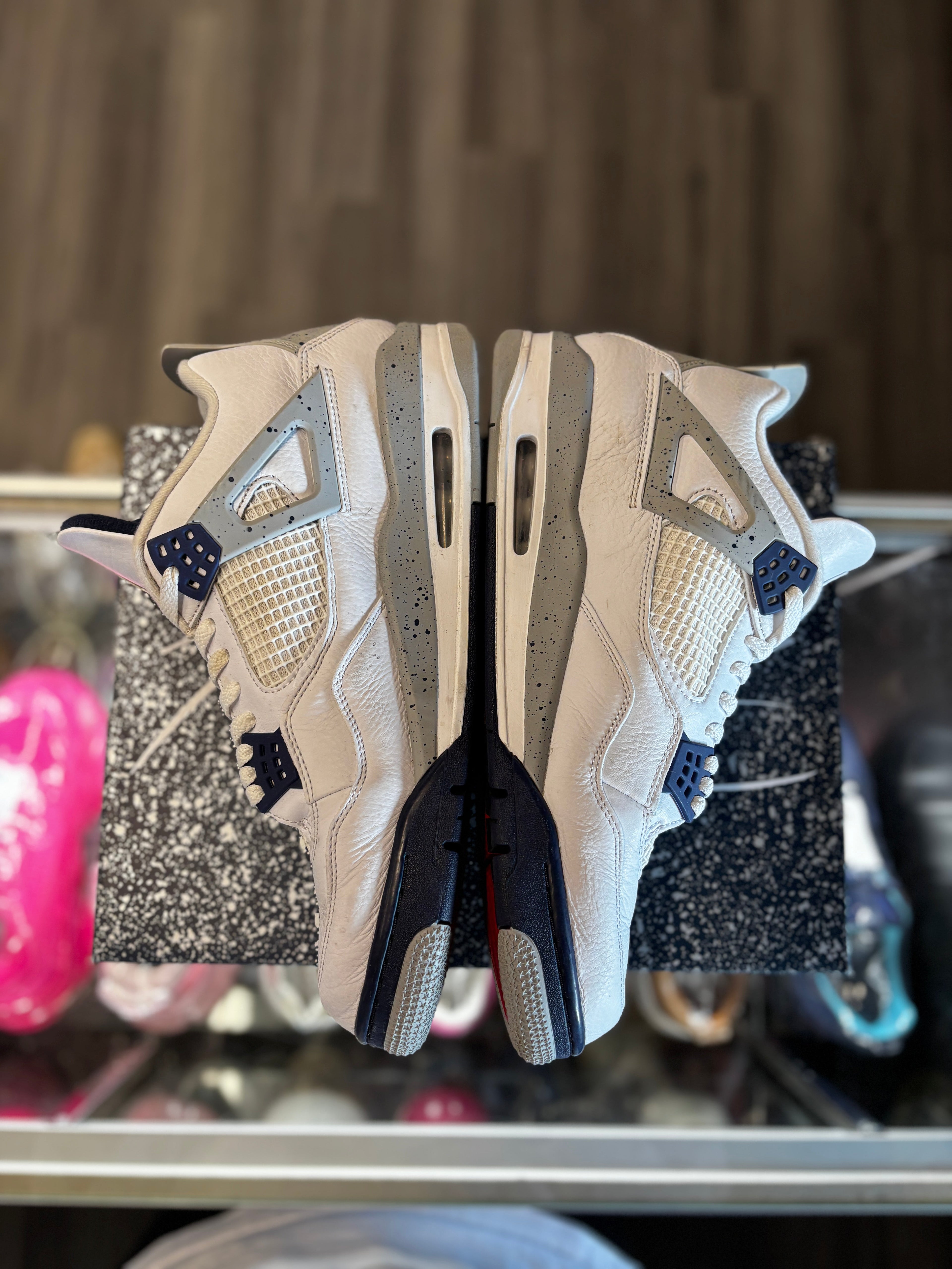 2022 Air Jordan Retro  4 "Midnight Navy"