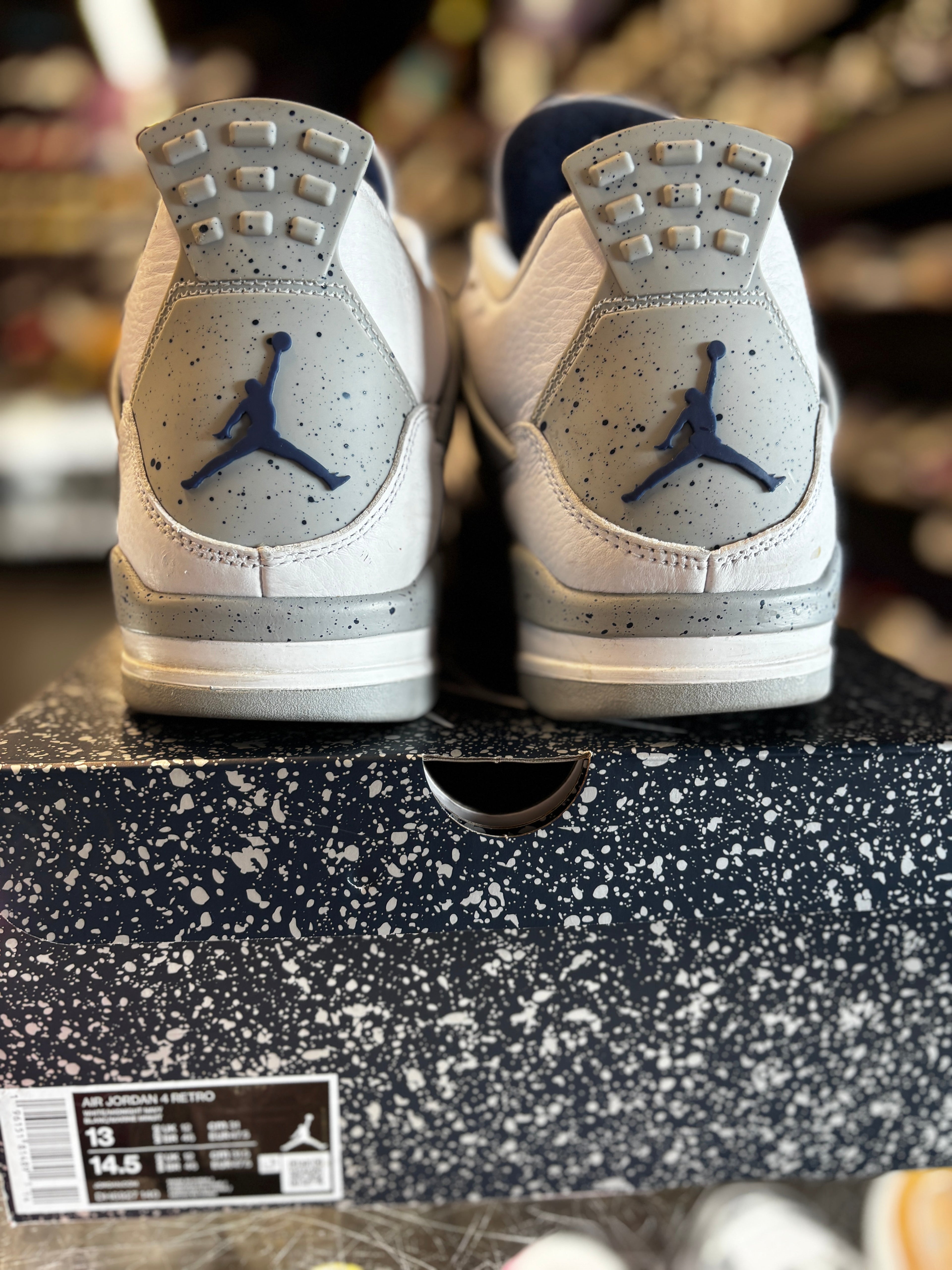 2022 Air Jordan Retro  4 "Midnight Navy"