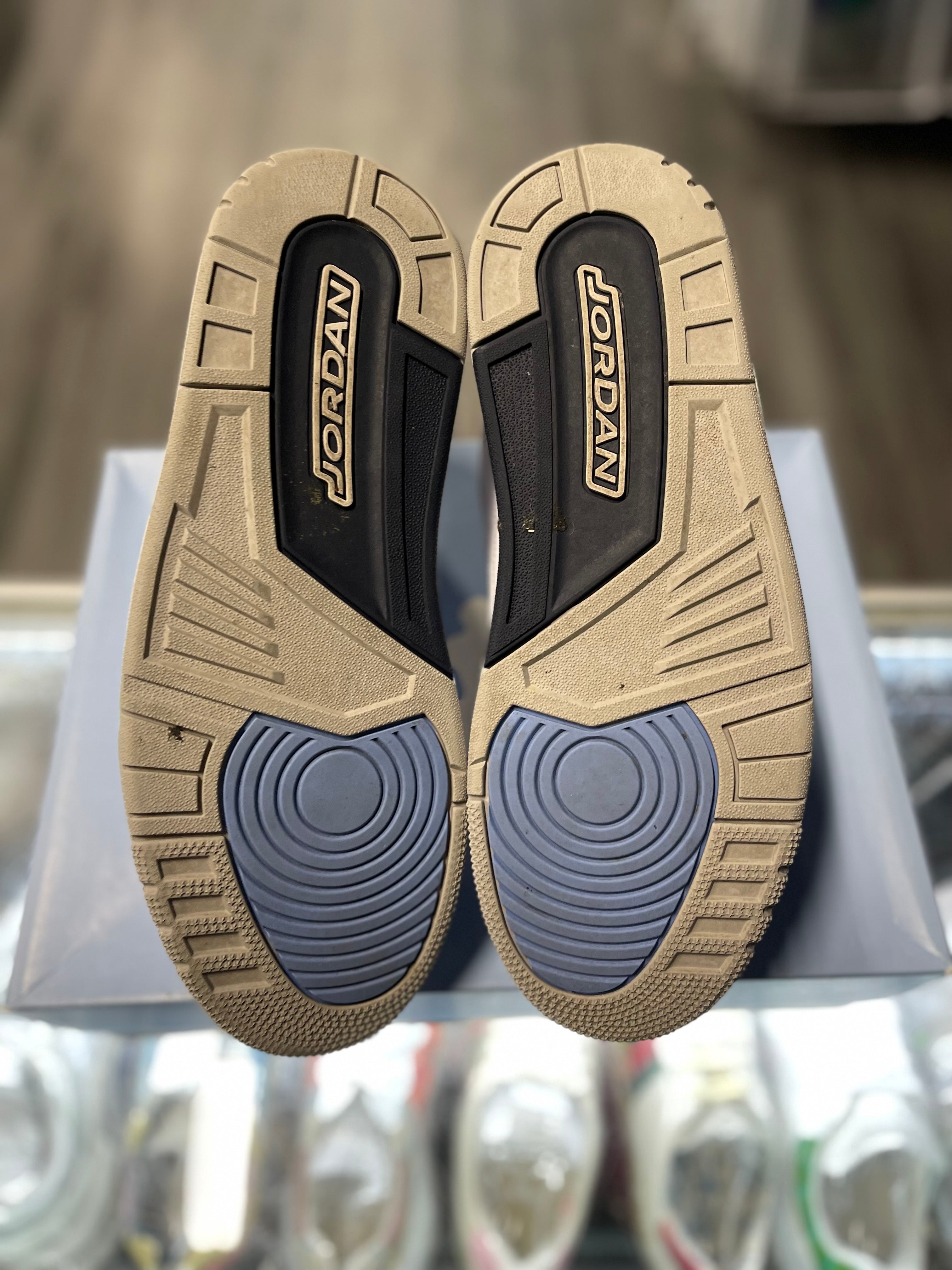 2020 Air Jordan Retro 3 "UNC"