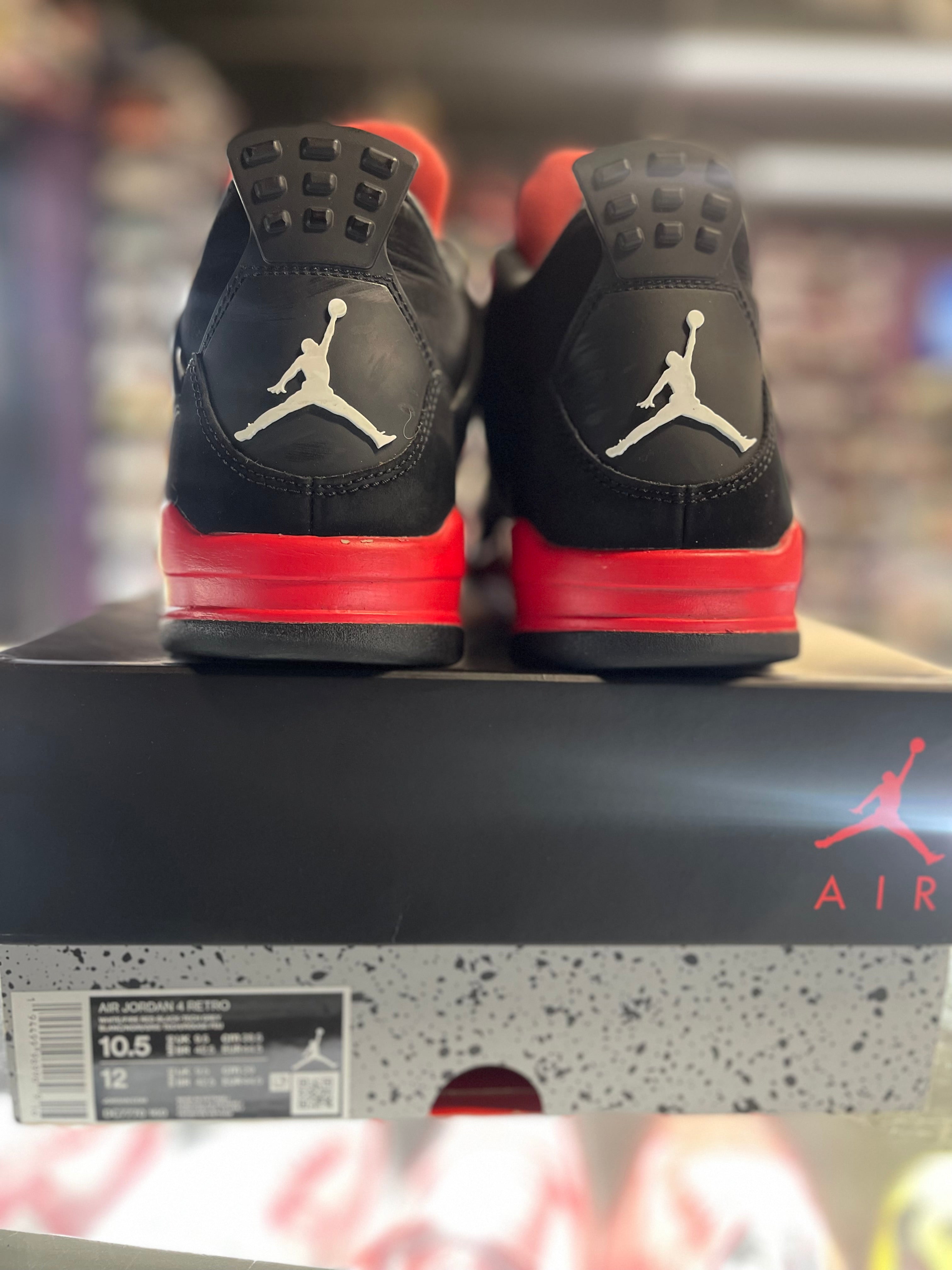 2022 Air Jordan Retro 4 "Red Thunder"