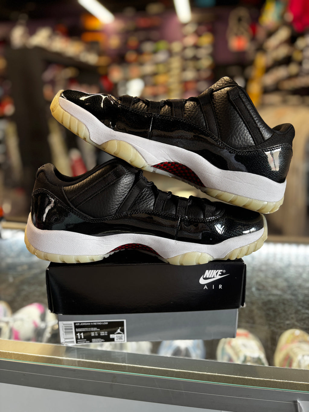 2022 Air Jordan Retro 11 Low "72-10"