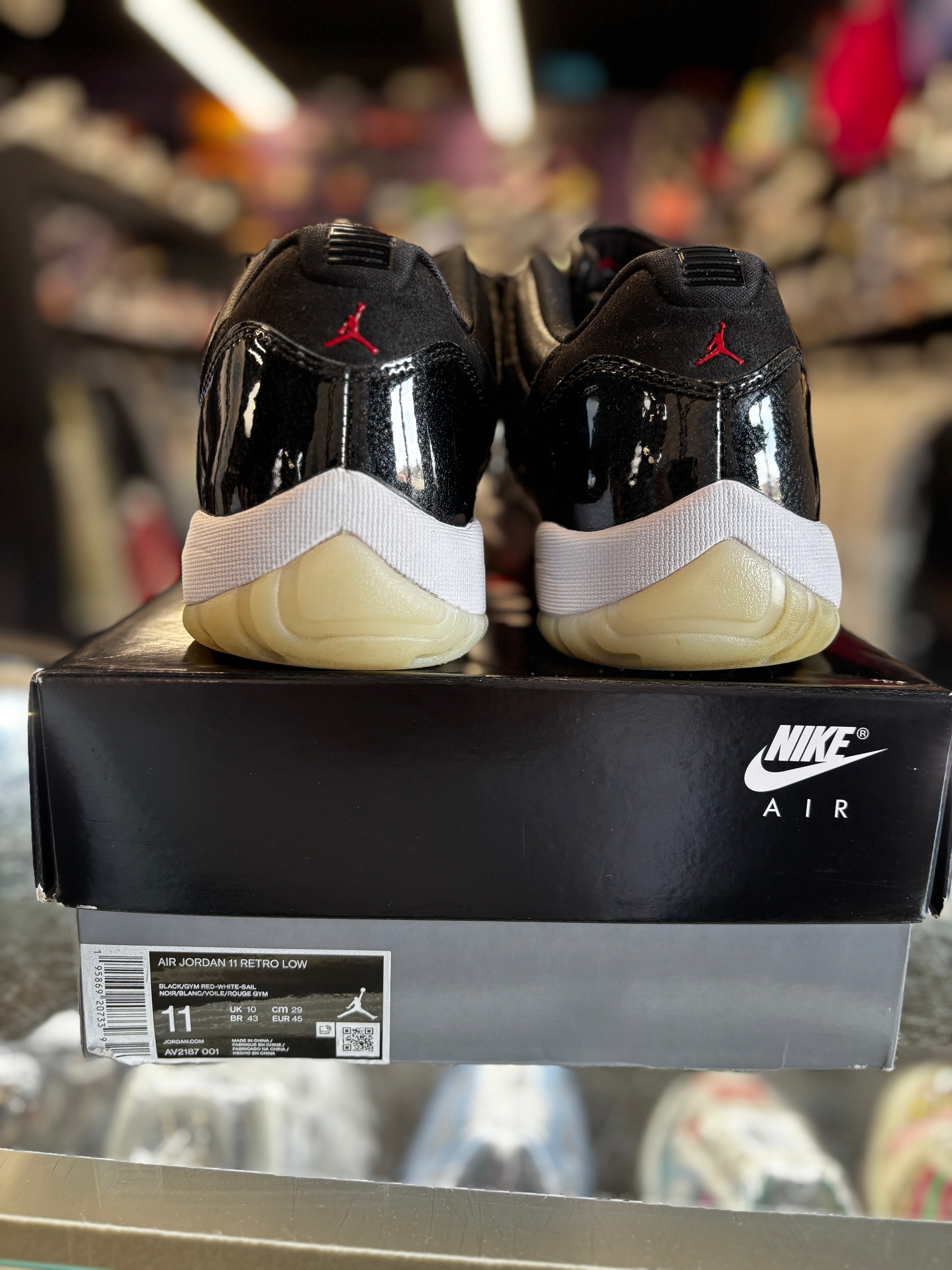 2022 Air Jordan Retro 11 Low "72-10"