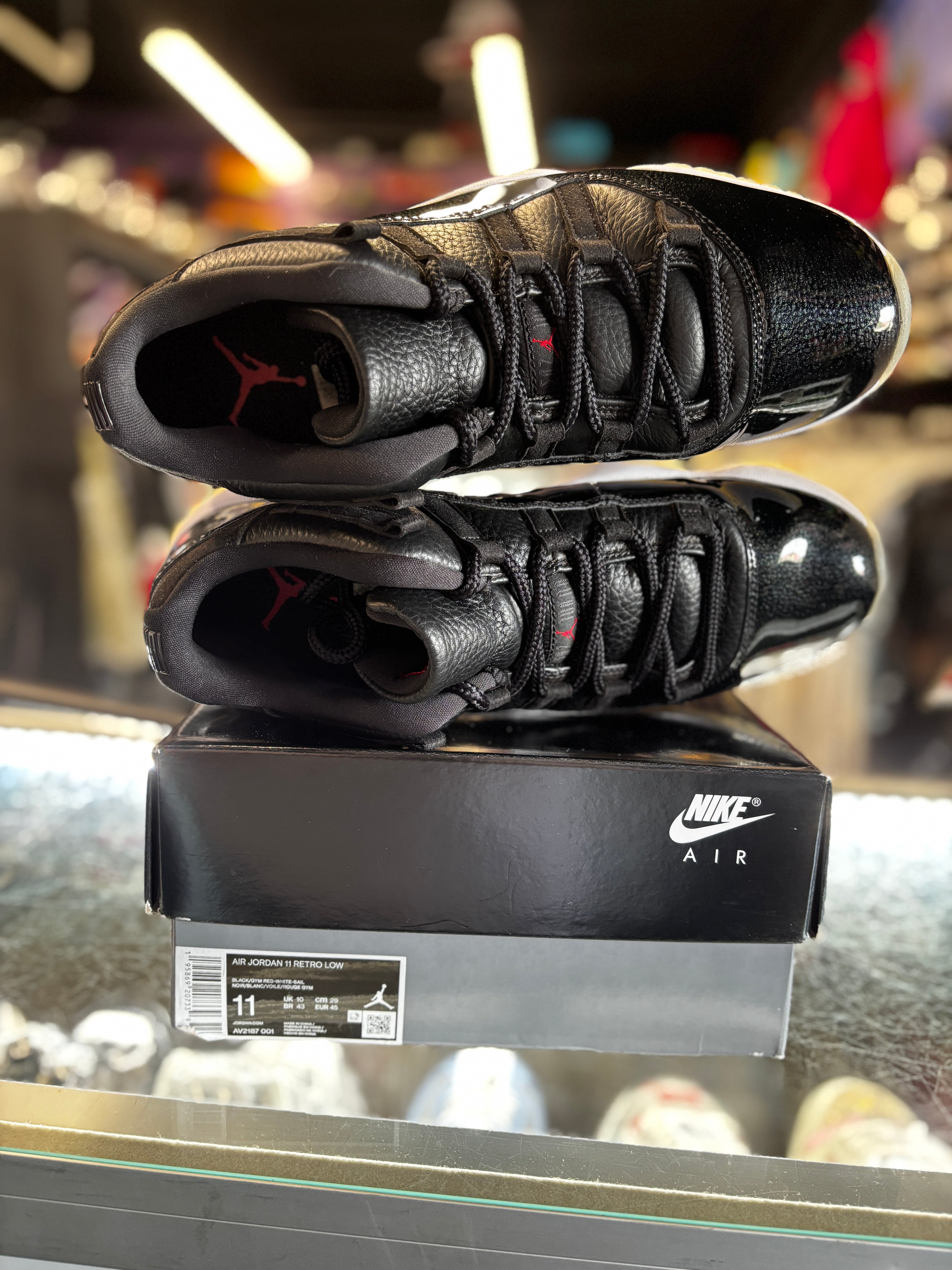 2022 Air Jordan Retro 11 Low "72-10"