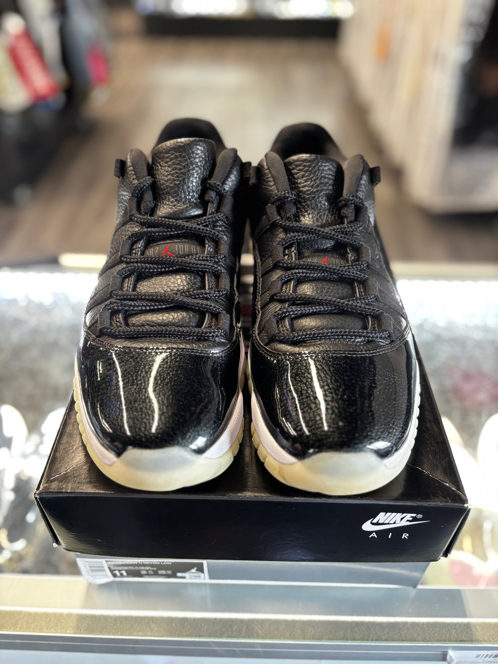 2022 Air Jordan Retro 11 Low "72-10"