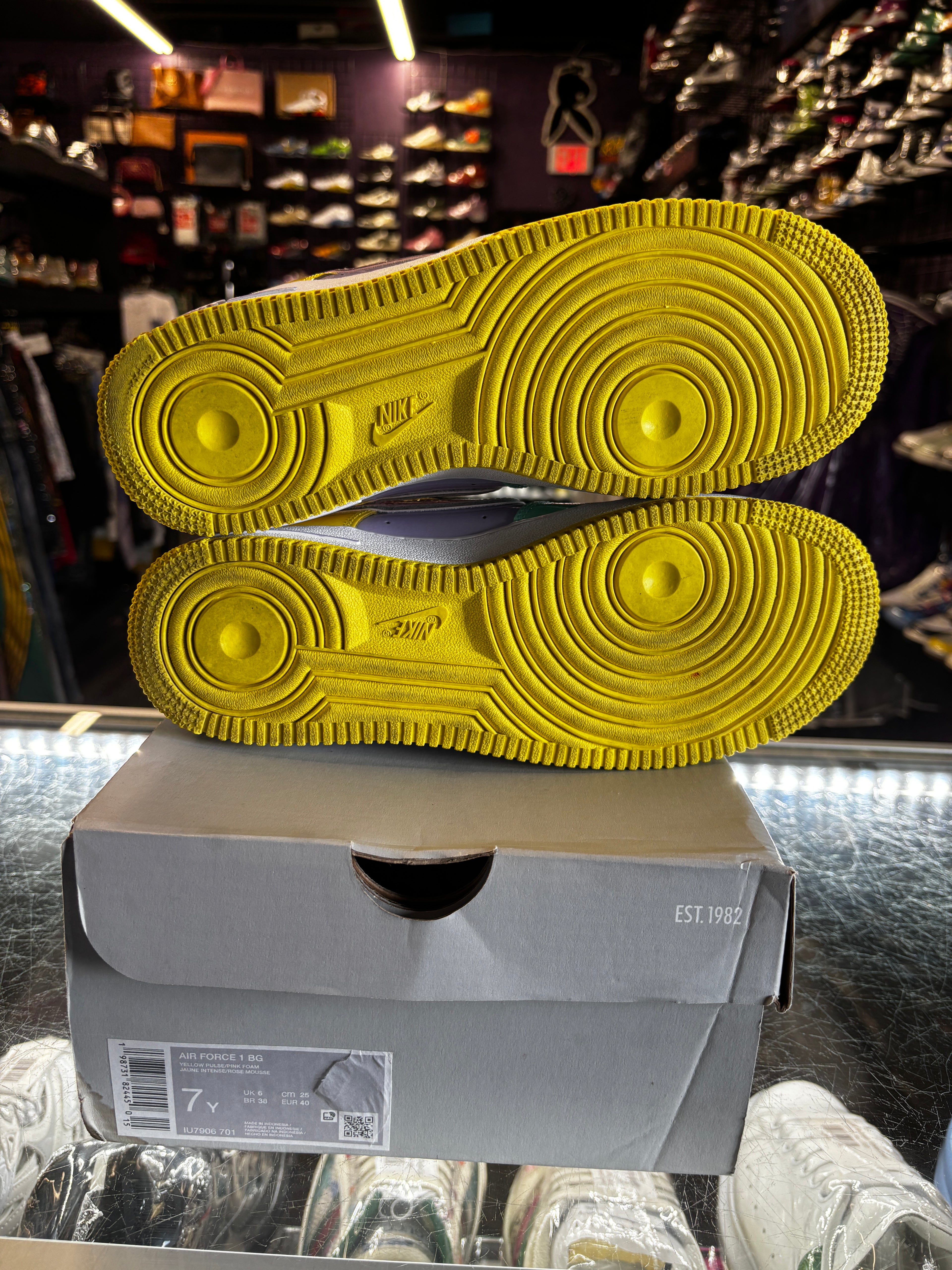 2026 Nike Air Force 1 Low "Easter" (gs)