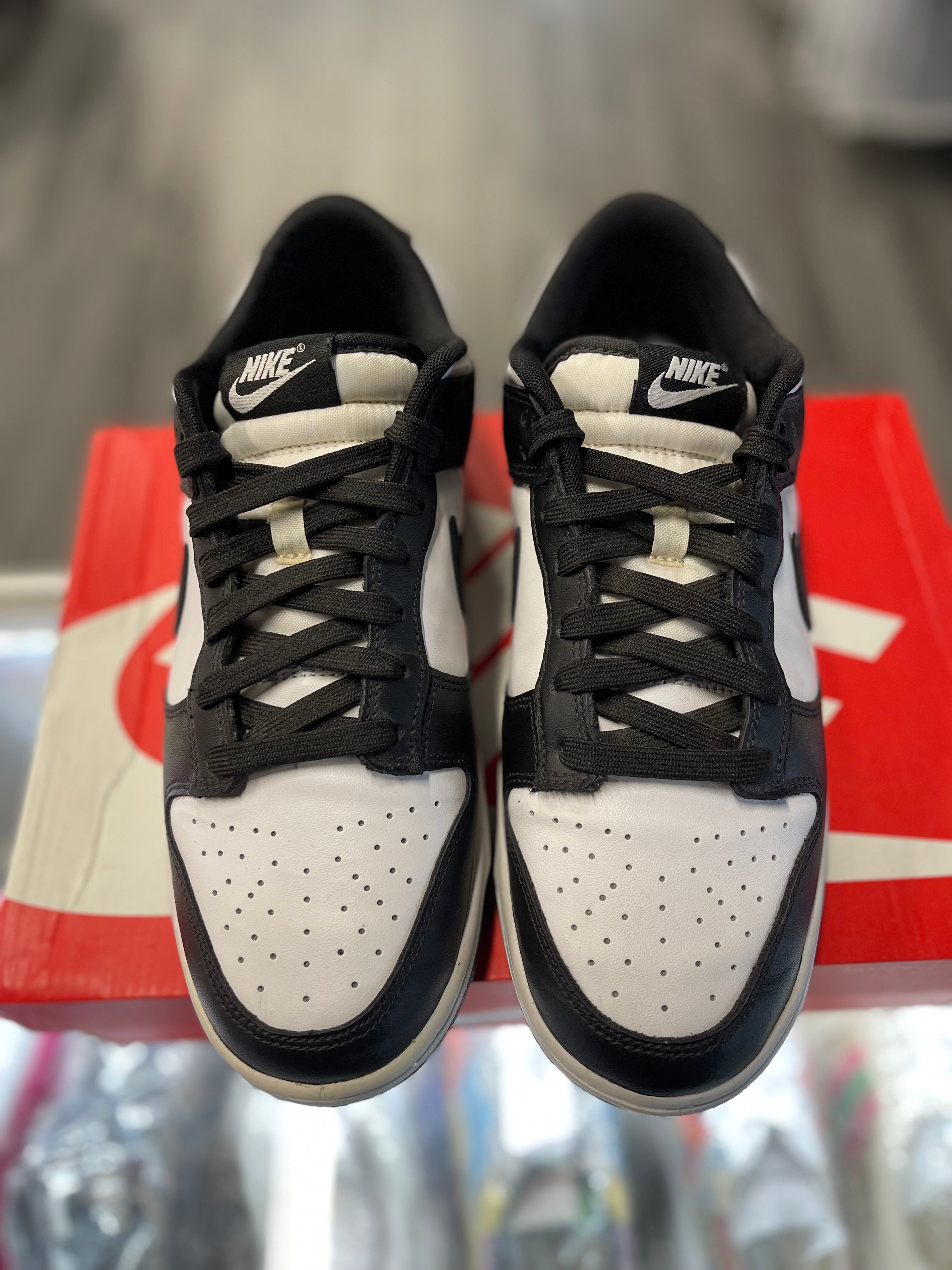 2021 Nike Dunk Low "Panda"
