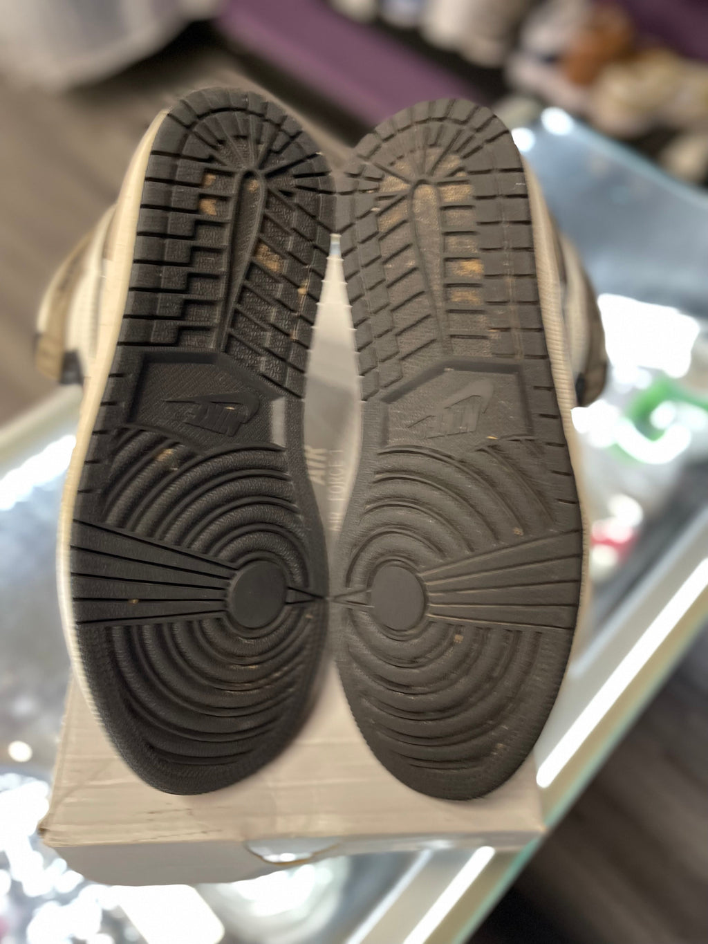 2020 Air Jordan Retro 1 High "Mocha"