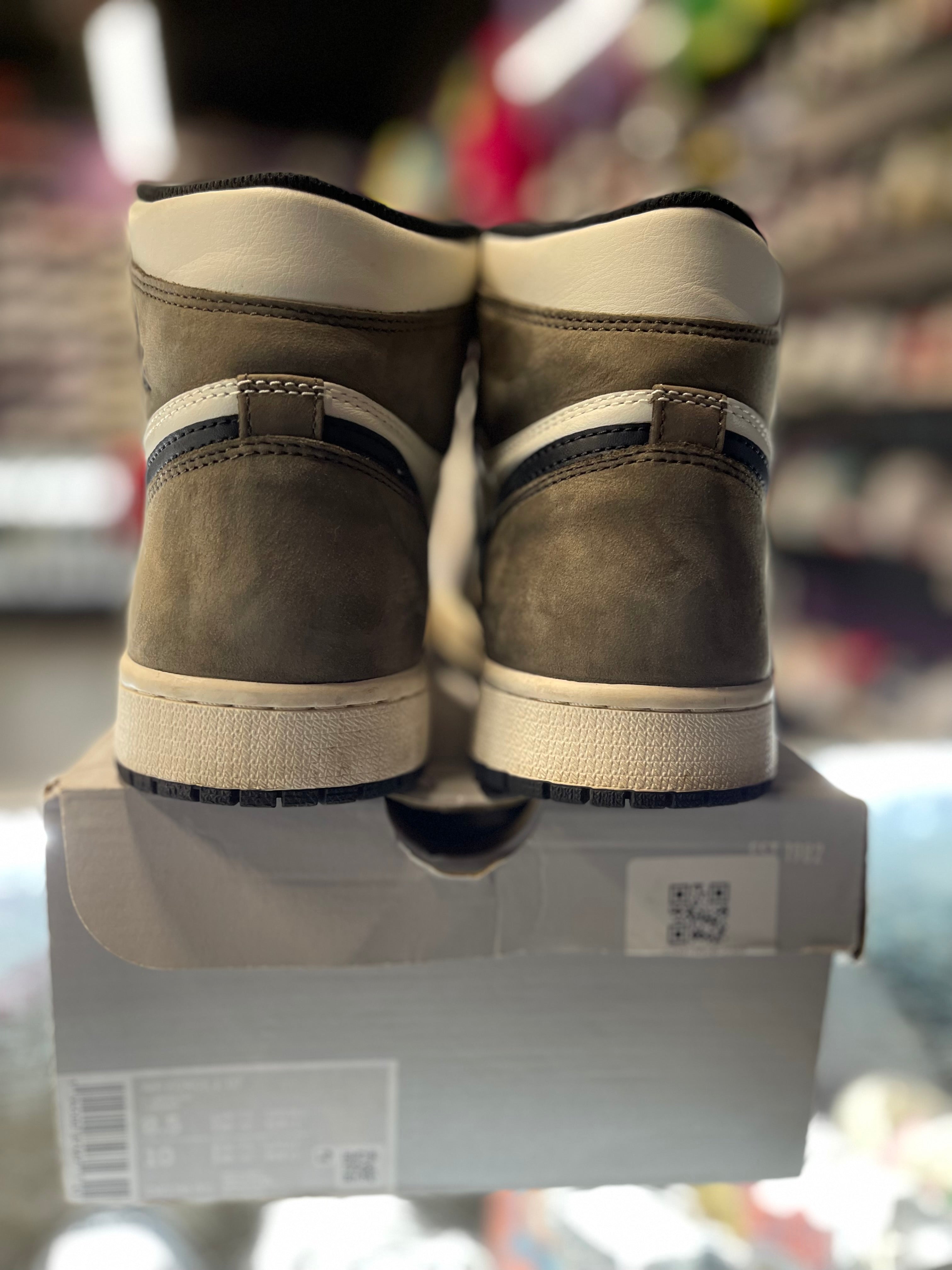 2020 Air Jordan Retro 1 High "Mocha"