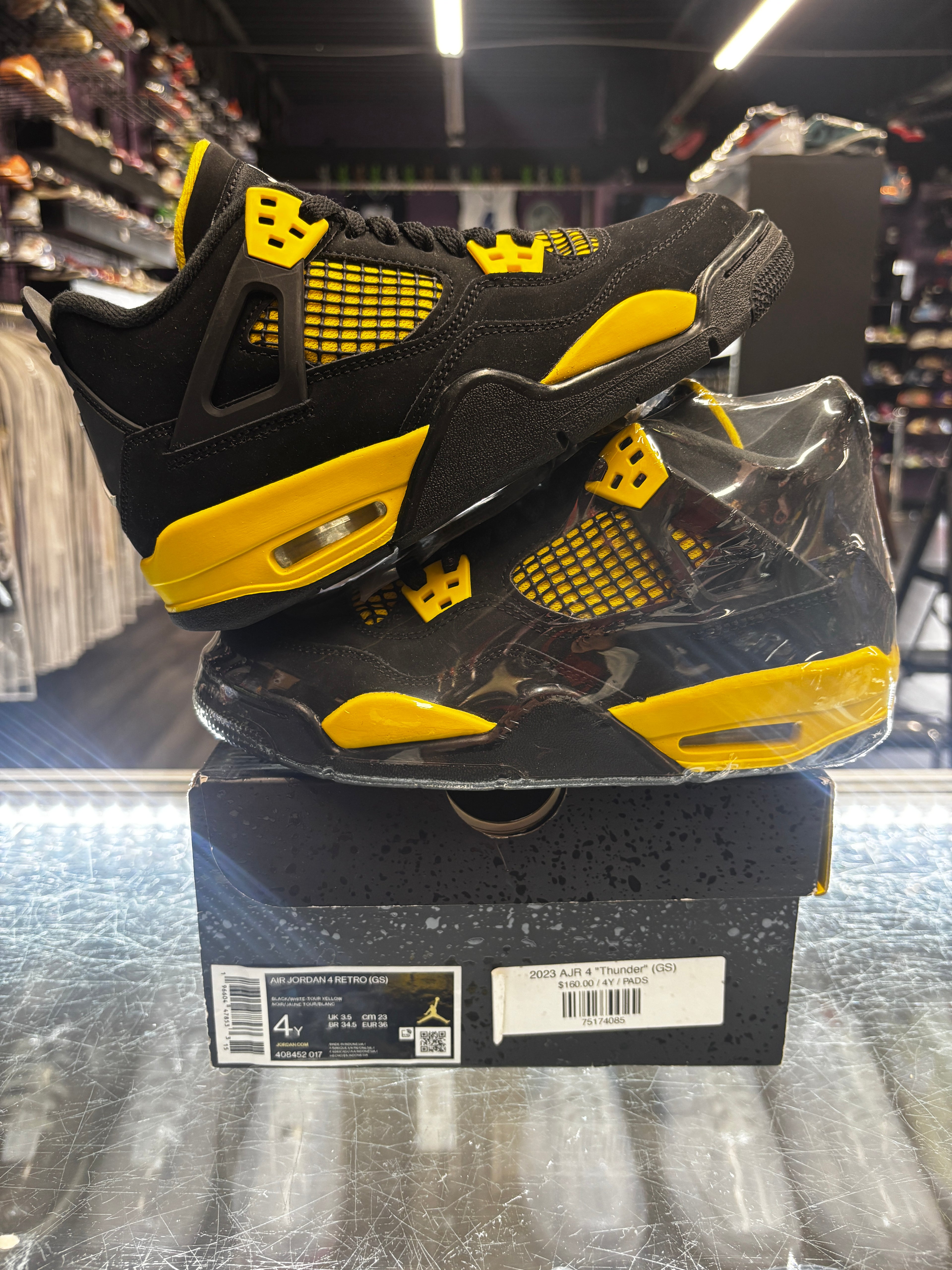 2023 Air Jordan Retro 4 "Thunder" (GS)