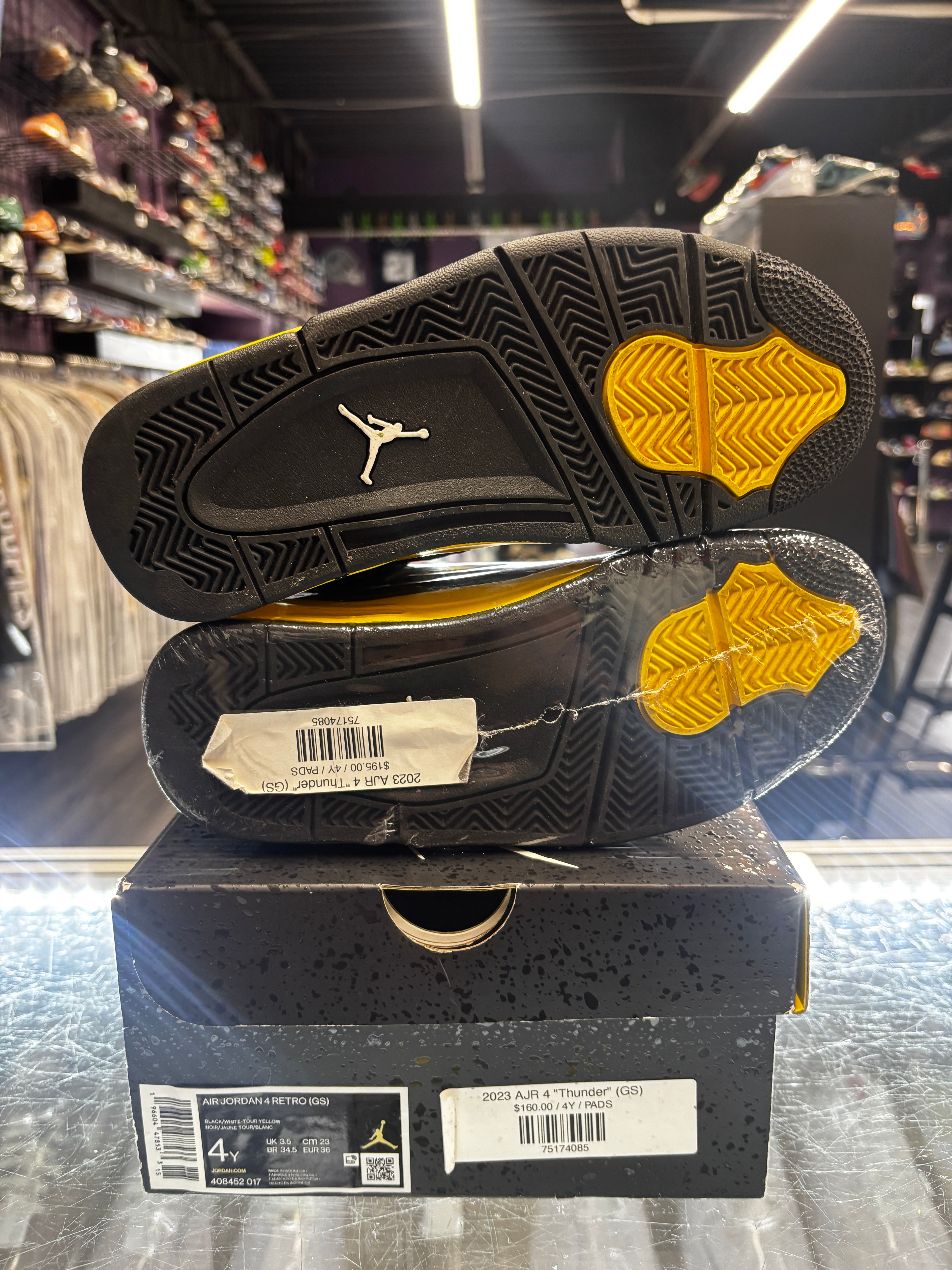 2023 Air Jordan Retro 4 "Thunder" (GS)
