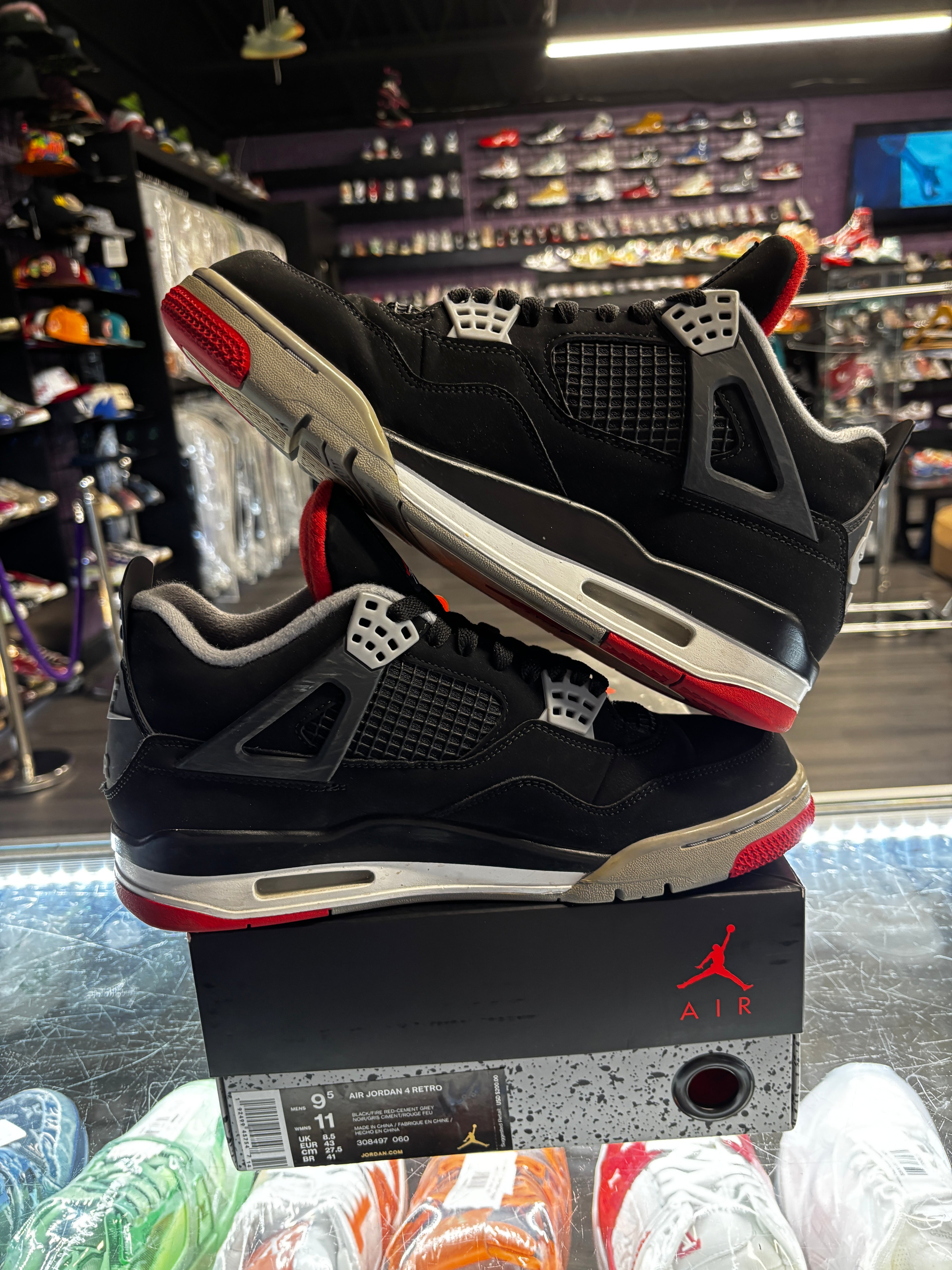 2019 Air Jordan Retro 4 "Bred"
